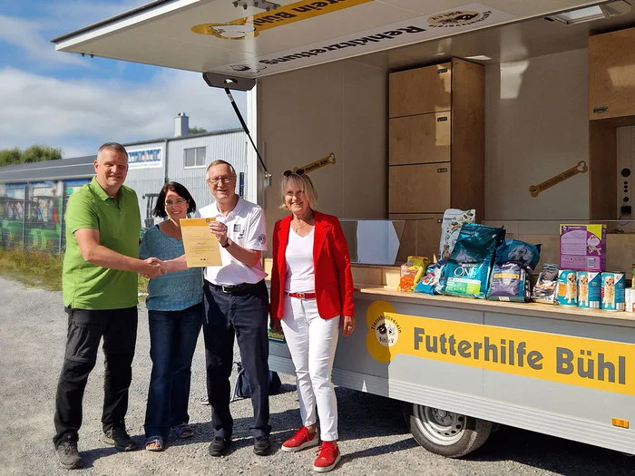 Spendenübergabe Lions Club Bühl an Tierschutzverein